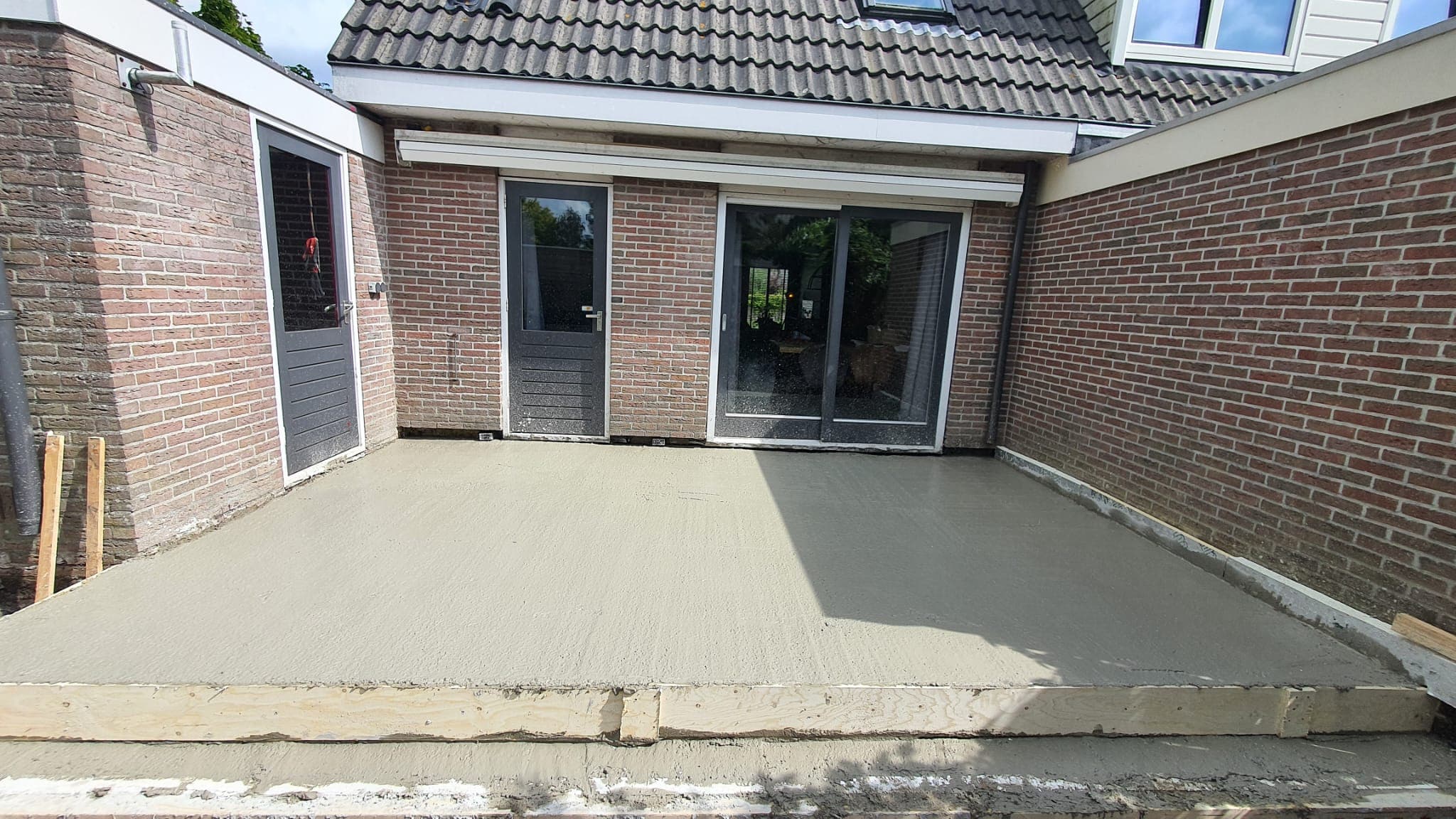 Aanbouw & fundering